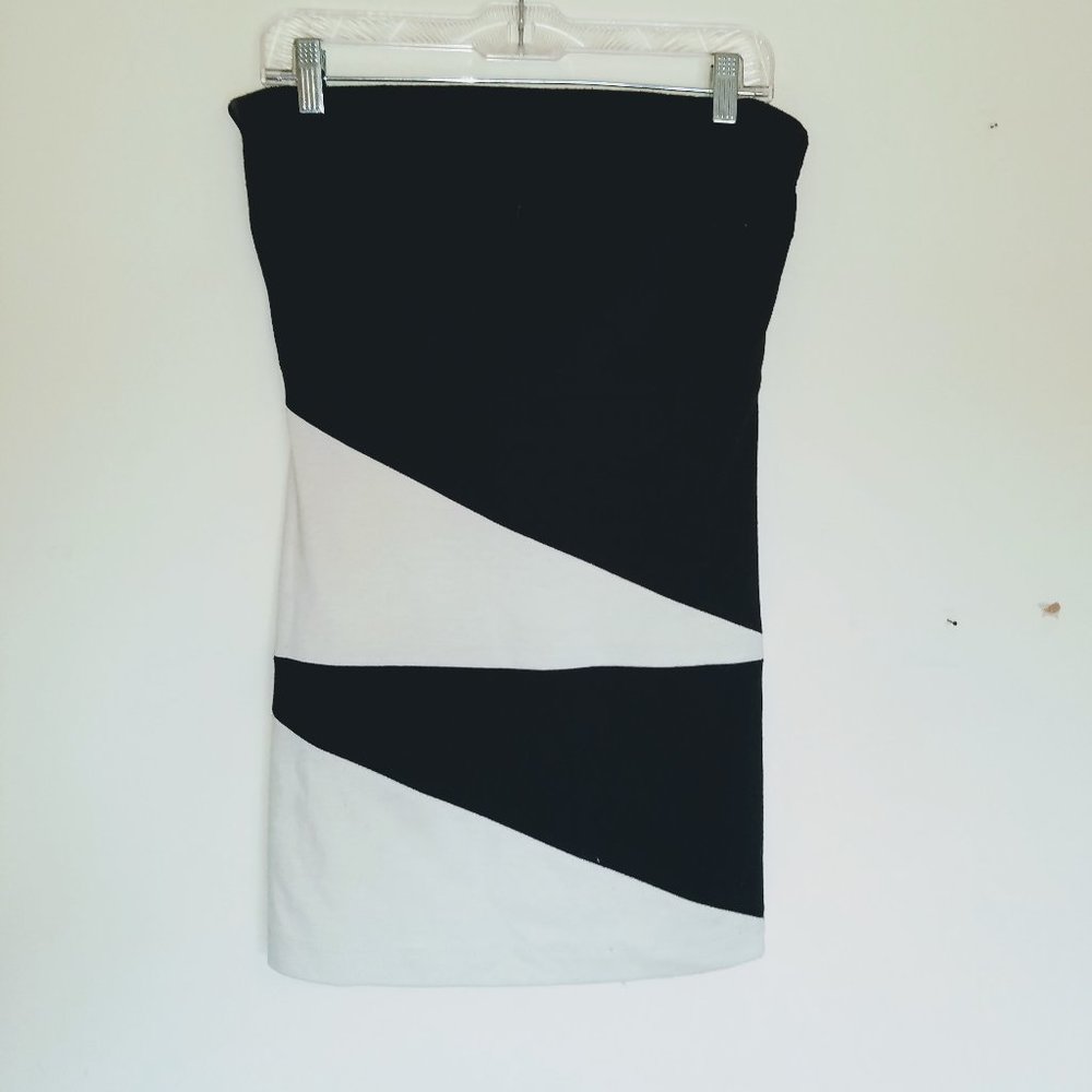 Forever 21 Strapless Mini Dess